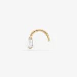Piercing al naso trapezoidale